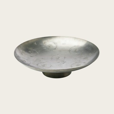 1932 Polished Pewter Footed Dish Engraved with Garlands and Stars by Svenskt Tenn