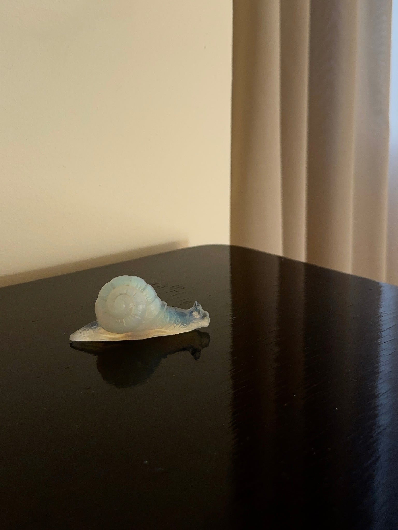 1920s Opaline Crystal Art Glass Snail by Sabino Paris