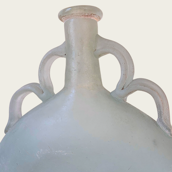 Seguso Vetri d'Arte Scavo Murano Bottleneck Glass Vase with Hanger Details